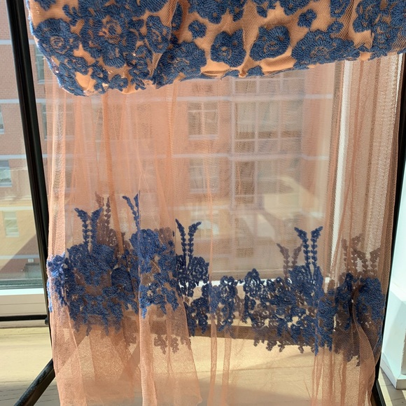 For love and lemons maxi dress - Picture 7 of 7